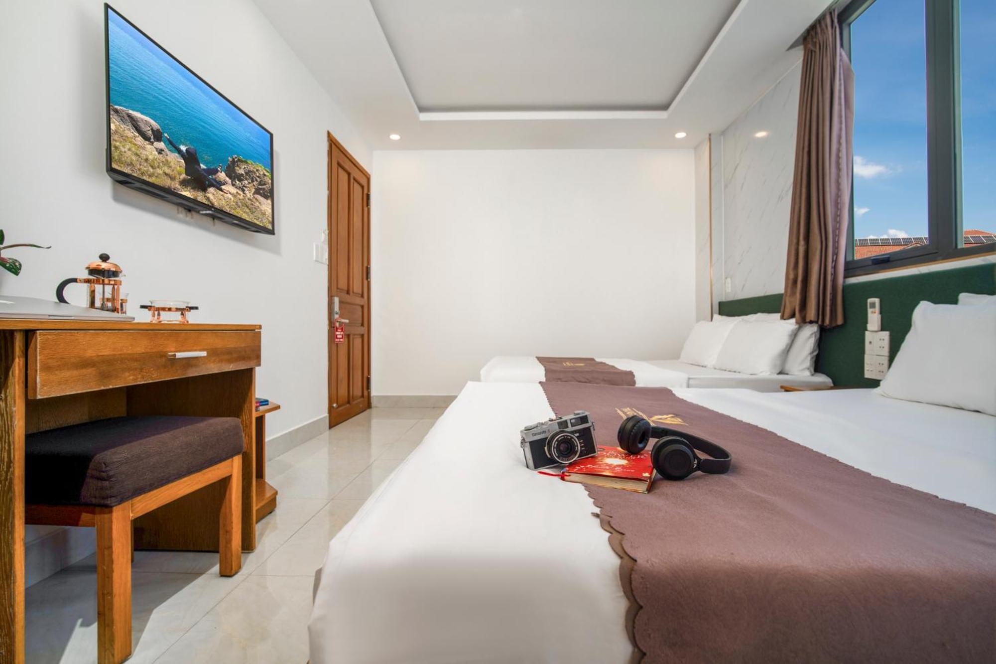 Trang Ngan Hotel By Thg Da Nang Exteriör bild
