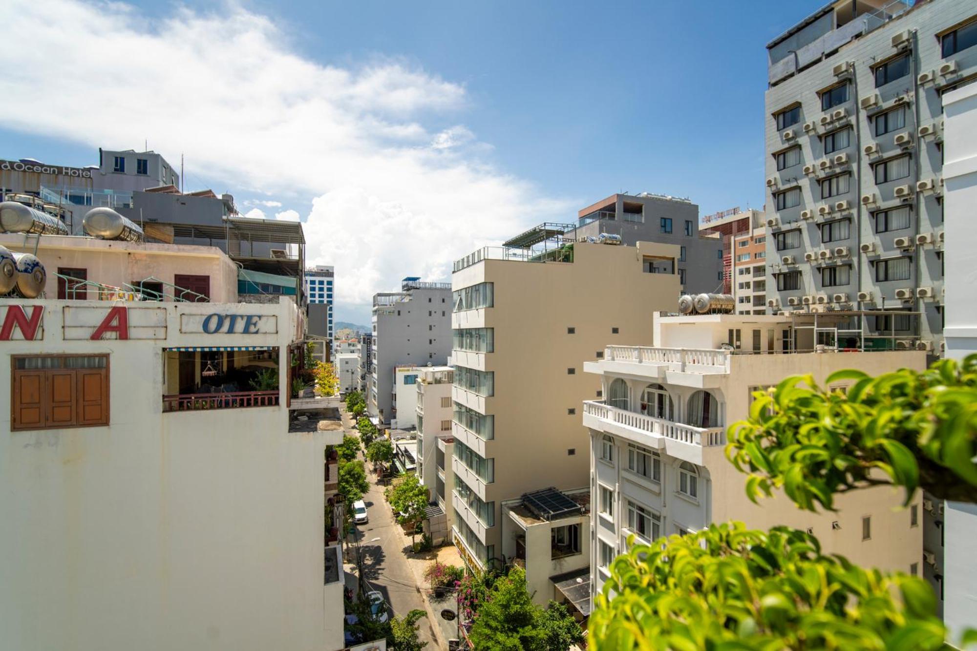Trang Ngan Hotel By Thg Da Nang Exteriör bild