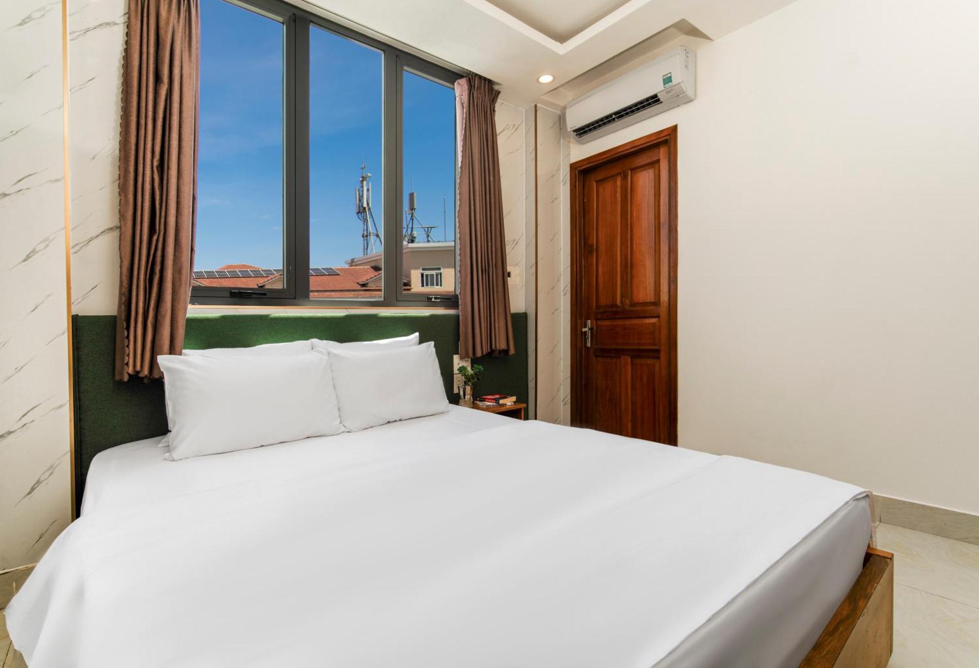 Trang Ngan Hotel By Thg Da Nang Exteriör bild