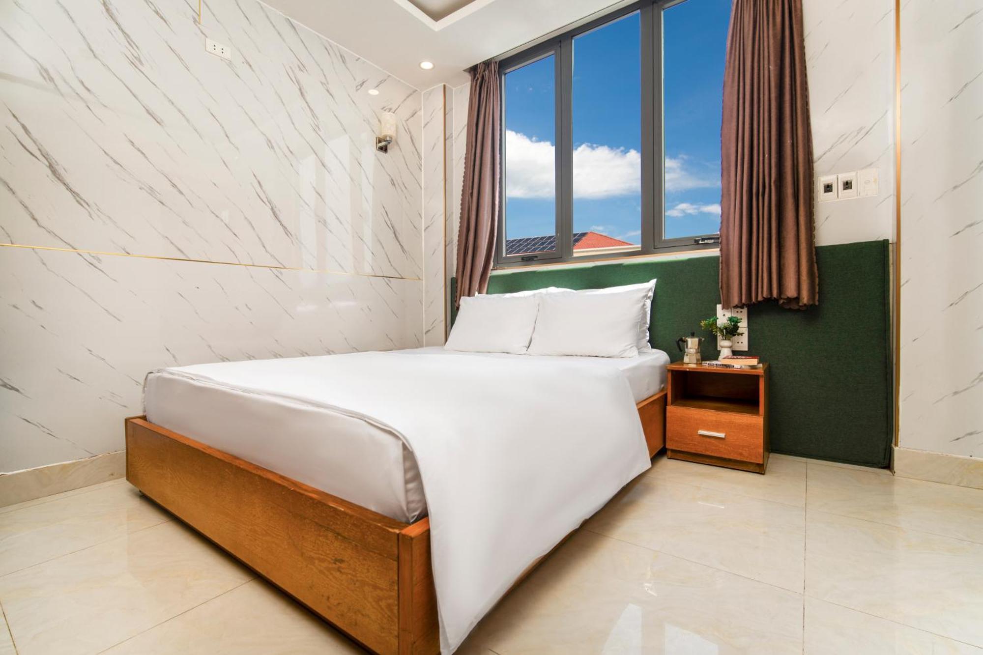 Trang Ngan Hotel By Thg Da Nang Exteriör bild